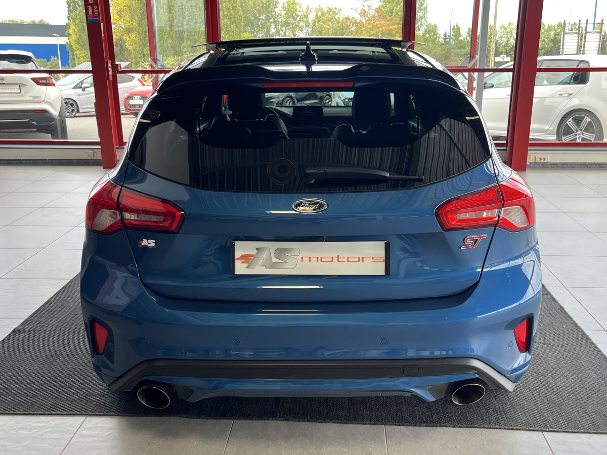 FORD FOCUS ST 2,3 280 PACK PERFORMANCE TOIT PANORAMIQUE  OUVRANT GPS CAMERA ATTELAGE HIFI B&O KEYLESS APPLE CARPLAY FULL LED PARK PILOT  ECHAPPEMENT MILTEK EXCELLENT ETAT