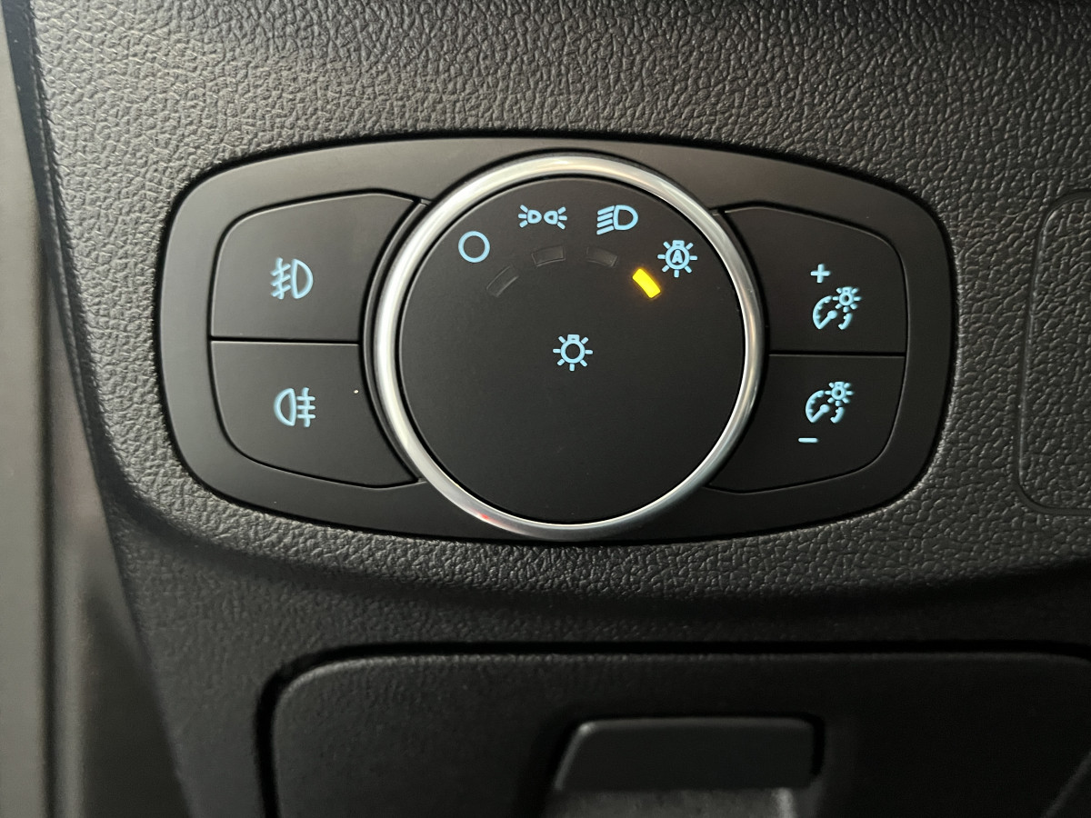 FORD FOCUS ST 2,3 280 PACK PERFORMANCE TOIT PANORAMIQUE  OUVRANT GPS CAMERA ATTELAGE HIFI B&O KEYLESS APPLE CARPLAY FULL LED PARK PILOT  ECHAPPEMENT MILTEK EXCELLENT ETAT
