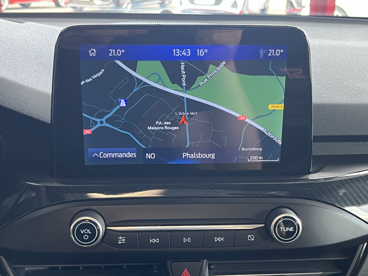 FORD FOCUS ST 2,3 280 PACK PERFORMANCE TOIT PANORAMIQUE  OUVRANT GPS CAMERA ATTELAGE HIFI B&O KEYLESS APPLE CARPLAY FULL LED PARK PILOT  ECHAPPEMENT MILTEK EXCELLENT ETAT