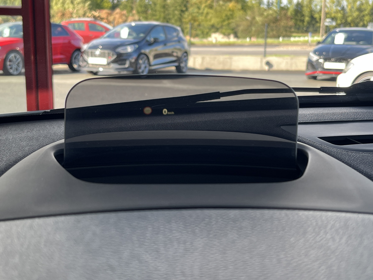 BMW SERIE GRAND TOURER 218 D 150 PACK M SPORT 7 PLACES  ATTELAGE GPS CAMERA REGULATEUR LIMITEUR KEYLESS  AFFICHAGE TETE HAUTE  PARK PILOT FULL LED JANTES 18 EXCELLENT ETAT