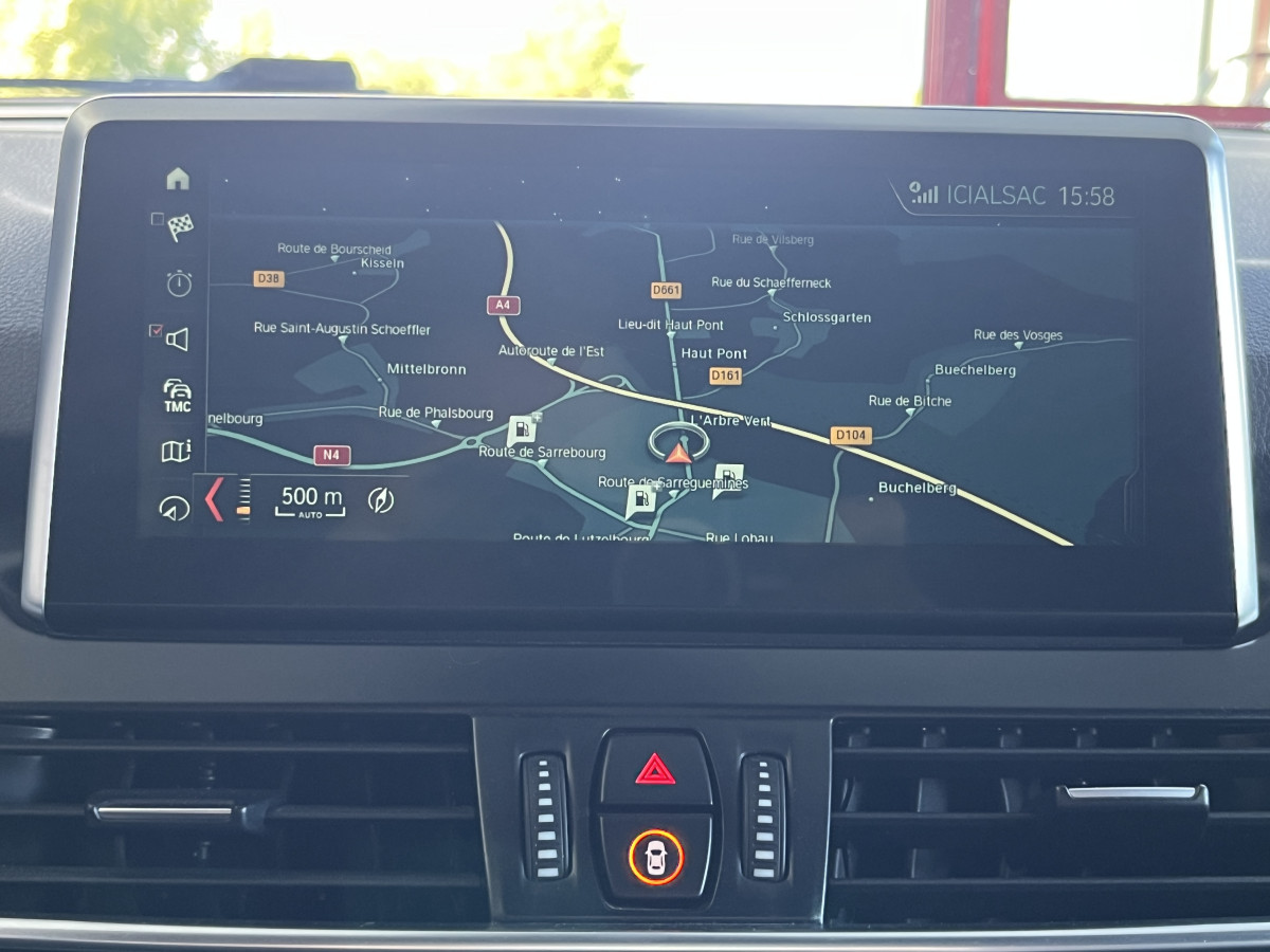 BMW SERIE GRAND TOURER 218 D 150 PACK M SPORT 7 PLACES  ATTELAGE GPS CAMERA REGULATEUR LIMITEUR KEYLESS  AFFICHAGE TETE HAUTE  PARK PILOT FULL LED JANTES 18 EXCELLENT ETAT