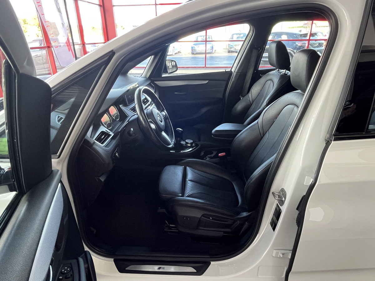 BMW SERIE GRAND TOURER 218 D 150 PACK M SPORT 7 PLACES  ATTELAGE GPS CAMERA REGULATEUR LIMITEUR KEYLESS  AFFICHAGE TETE HAUTE  PARK PILOT FULL LED JANTES 18 EXCELLENT ETAT
