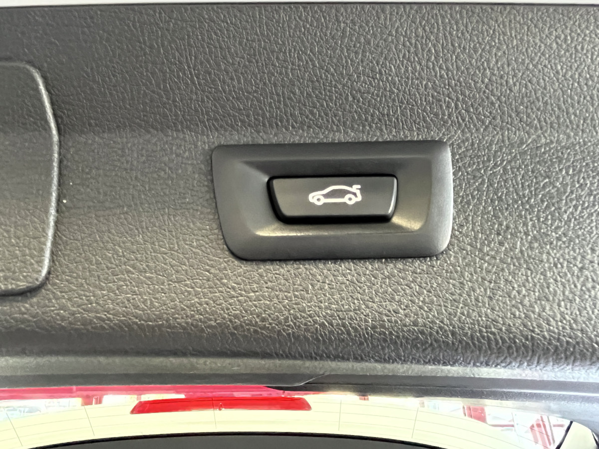 BMW SERIE GRAND TOURER 218 D 150 PACK M SPORT 7 PLACES  ATTELAGE GPS CAMERA REGULATEUR LIMITEUR KEYLESS  AFFICHAGE TETE HAUTE  PARK PILOT FULL LED JANTES 18 EXCELLENT ETAT