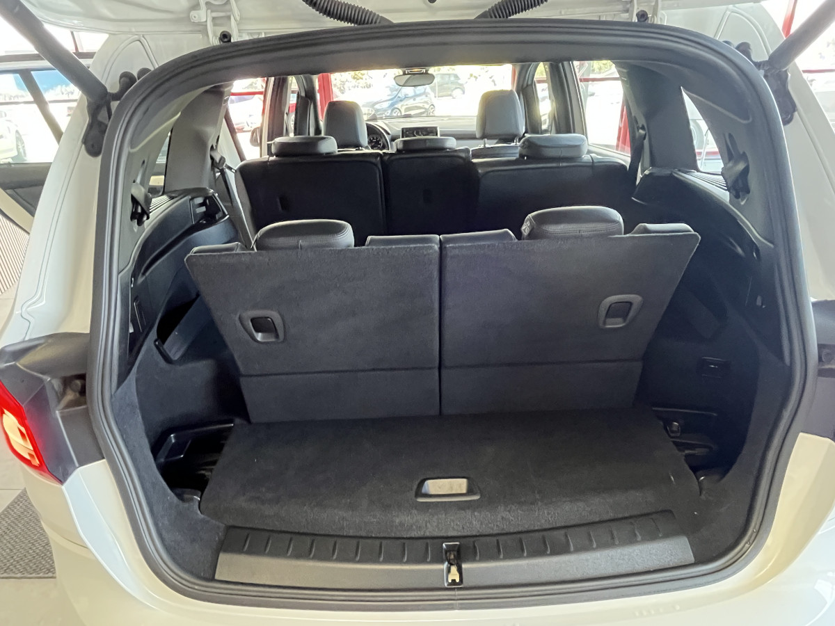 BMW SERIE GRAND TOURER 218 D 150 PACK M SPORT 7 PLACES  ATTELAGE GPS CAMERA REGULATEUR LIMITEUR KEYLESS  AFFICHAGE TETE HAUTE  PARK PILOT FULL LED JANTES 18 EXCELLENT ETAT