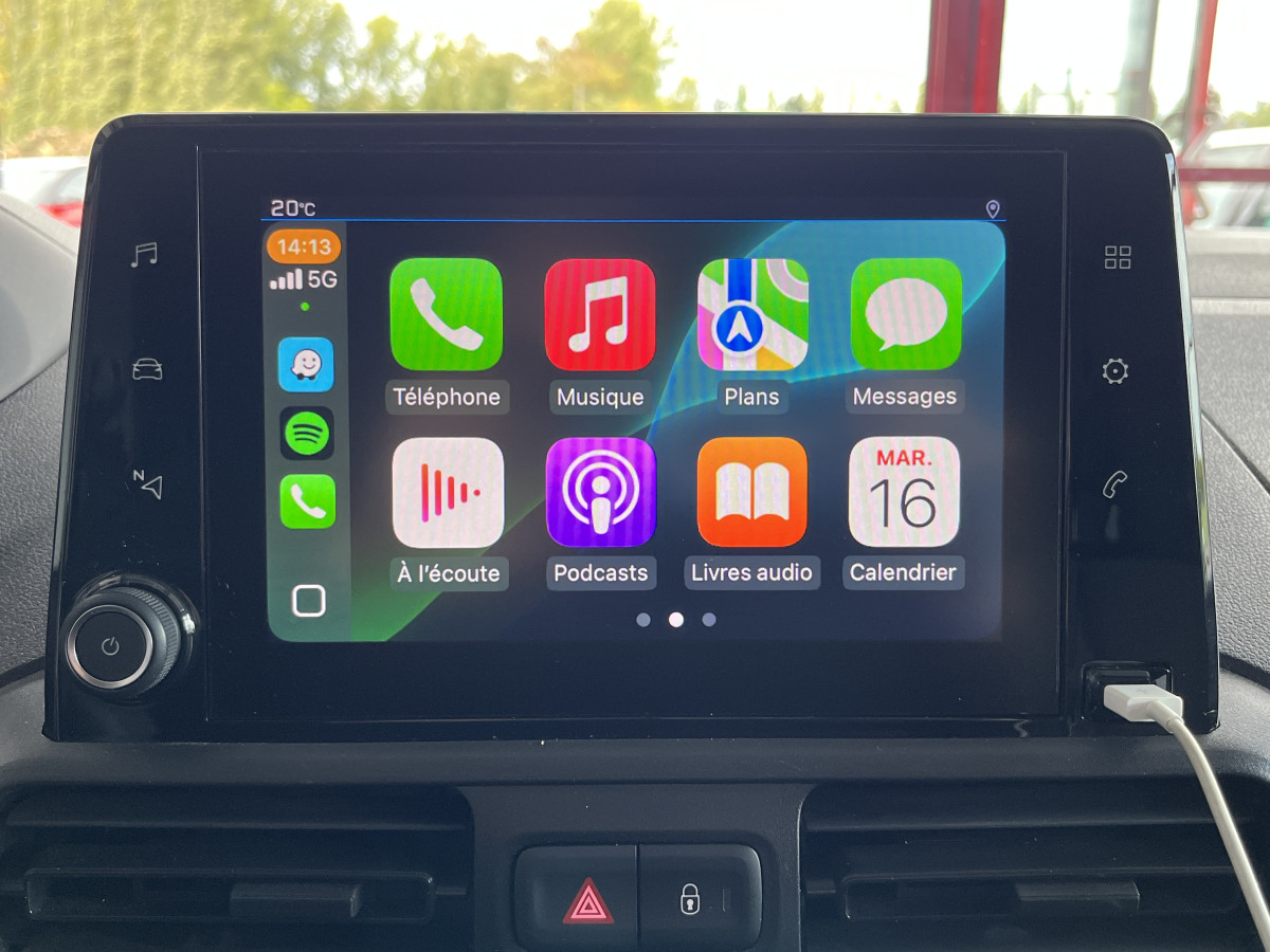 PEUGEOT PARTNER FOURGON PREMIUM 1000 KG 1,5 HDI 100 GPS ANDROID APPLE CARPLAY REGULATEUR LIMITEUR ATTELAGE FEUX HALOGENES PARK PILOT ROUE DE SECOOURS 1 ERE MAIN ETAT NEUF