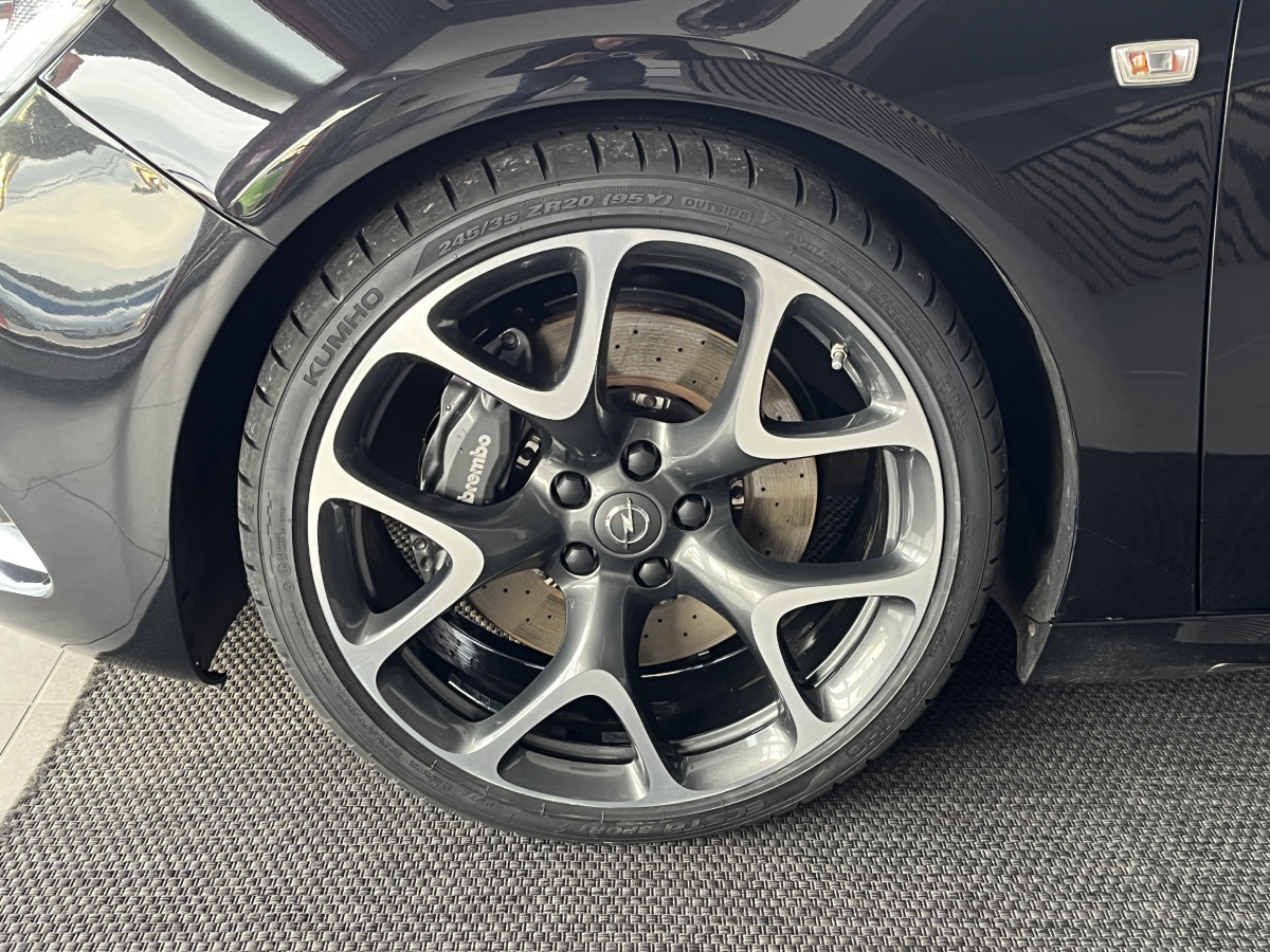 OPEL ASTRA GTC OPC 2,0 TURBO 280 PACK PERFORMANCE GPS BLUETOOTH SIEGES RECARO PERF JANTES 20 BI-XENON PACK APPARENCE FREIN BREMBO PARK PILOT  EXCELLENT ETAT