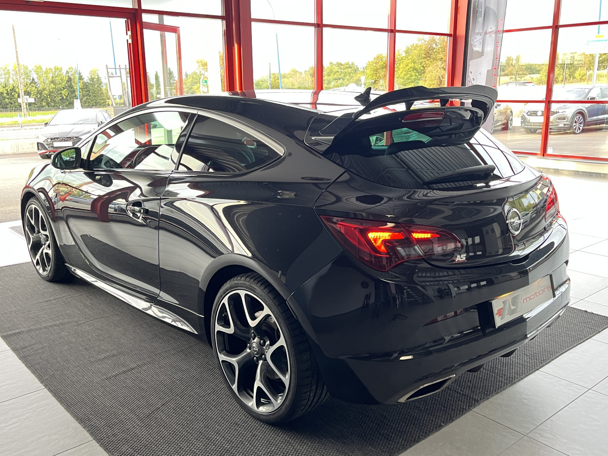OPEL ASTRA GTC OPC 2,0 TURBO 280 PACK PERFORMANCE GPS BLUETOOTH SIEGES RECARO PERF JANTES 20 BI-XENON PACK APPARENCE FREIN BREMBO PARK PILOT  EXCELLENT ETAT
