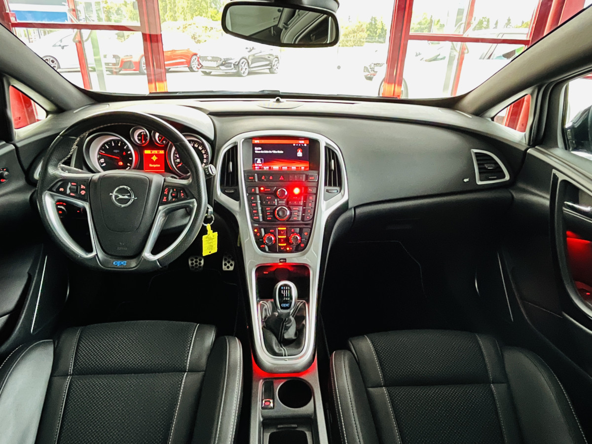 OPEL ASTRA GTC OPC 2,0 TURBO 280 PACK PERFORMANCE GPS BLUETOOTH SIEGES RECARO PERF JANTES 20 BI-XENON PACK APPARENCE FREIN BREMBO PARK PILOT  EXCELLENT ETAT