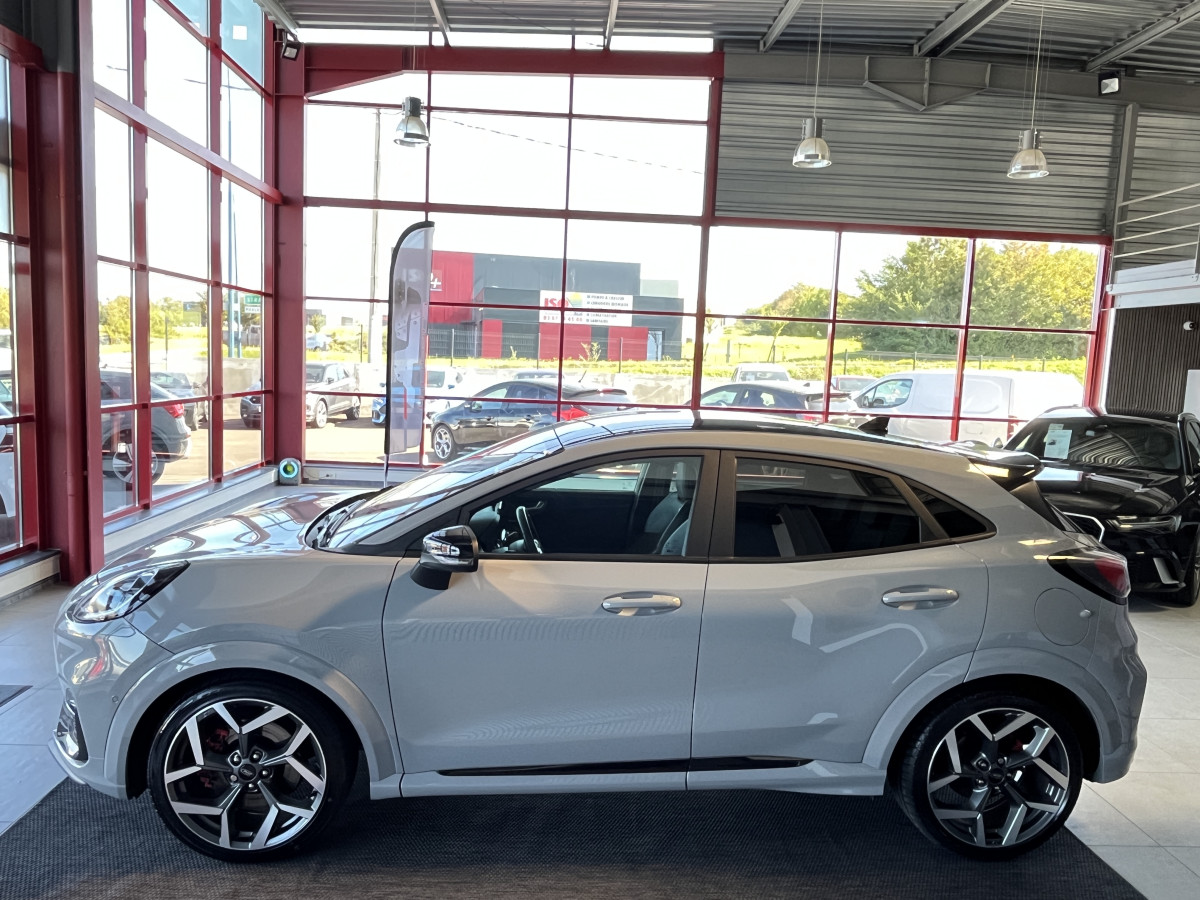 FORD PUMA ST 1,5 200  PACK PERF ATTELAGE DIFFERENTIEL LAUNCH CONTROL GPS CAMERA  FEUX FULL LED HIFI B&O APPLE CAR PLAY PACK HIVER  PARK PILOT KEYLESS FULL OPTIONS 1 ERE MAIN  EXCELLENT ETAT