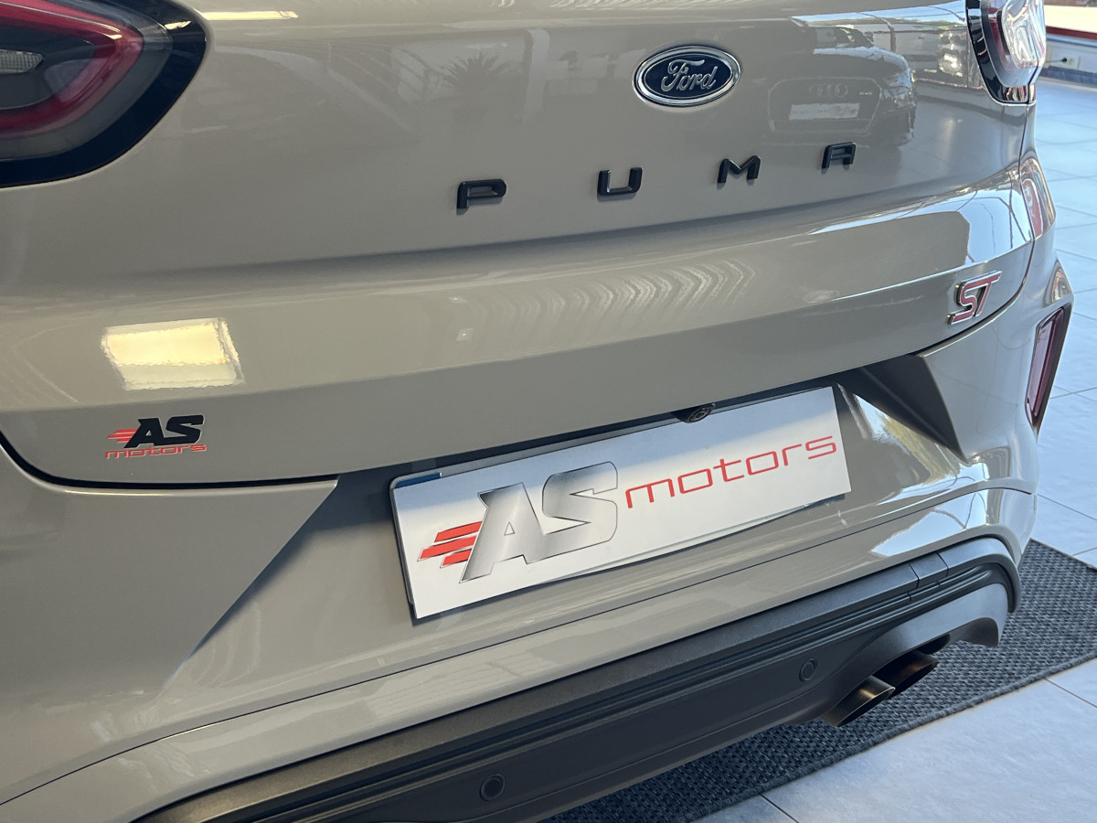 FORD PUMA ST 1,5 200  PACK PERF ATTELAGE DIFFERENTIEL LAUNCH CONTROL GPS CAMERA  FEUX FULL LED HIFI B&O APPLE CAR PLAY PACK HIVER  PARK PILOT KEYLESS FULL OPTIONS 1 ERE MAIN  EXCELLENT ETAT