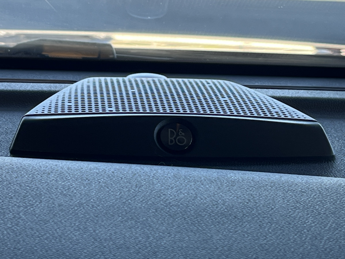 FORD PUMA ST 1,5 200  PACK PERF ATTELAGE DIFFERENTIEL LAUNCH CONTROL GPS CAMERA  FEUX FULL LED HIFI B&O APPLE CAR PLAY PACK HIVER  PARK PILOT KEYLESS FULL OPTIONS 1 ERE MAIN  EXCELLENT ETAT