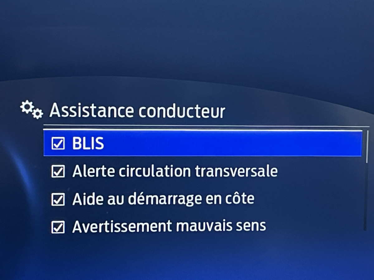 FORD PUMA ST 1,5 200  PACK PERF ATTELAGE DIFFERENTIEL LAUNCH CONTROL GPS CAMERA  FEUX FULL LED HIFI B&O APPLE CAR PLAY PACK HIVER  PARK PILOT KEYLESS FULL OPTIONS 1 ERE MAIN  EXCELLENT ETAT