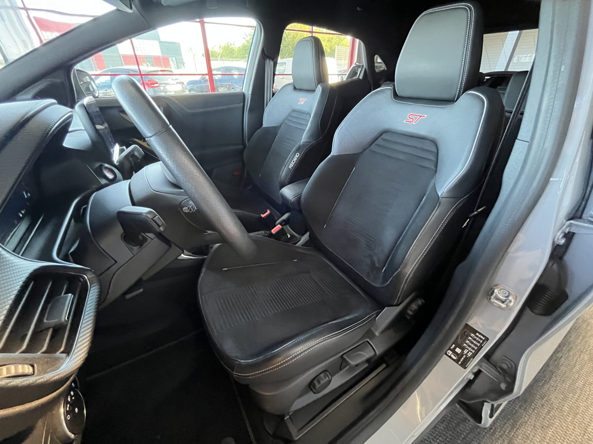 FORD PUMA ST 1,5 200  PACK PERF ATTELAGE DIFFERENTIEL LAUNCH CONTROL GPS CAMERA  FEUX FULL LED HIFI B&O APPLE CAR PLAY PACK HIVER  PARK PILOT KEYLESS FULL OPTIONS 1 ERE MAIN  EXCELLENT ETAT