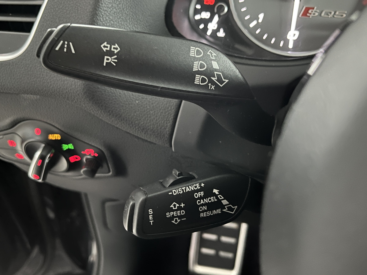 AUDI SQ5 TDI V6 326 COMPETITION BVA8 QUATTRO GPS CAMERA ATTELAGE KEYLESS BI-XENON HIFI B&O REGULATEUR ADAPTATIF AUDI EXCLUSIF  DRIVE SELECT JANTES 21 EXCELLENT ETAT