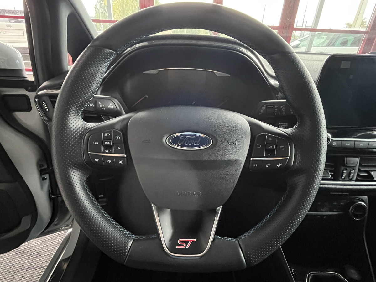 FORD FIESTA ST 1,5 200 PACK PERFORMANCE LAUNCH CONTROL DIFFERENTIEL GPS CAMERA REGULATEUR LIMITEUR  APPLE CARPLAY FULL LED BLUETOOTH RECARO EXCELLENT ETAT