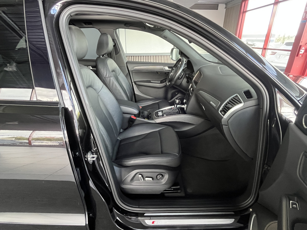 AUDI SQ5 3,0  TDI V6 313 BVA8 QUATTRO TOIT PANORAMIQUE ATTELAGE ELECTRIQUE GPS CAMERA HIFI B&O KEYLESS  REGULATEUR ADAPTATIF BI-XENON  PARK PILOT FULL CUIR  DRIVE SELECT JANTE 21 EXCELLENT ETAT