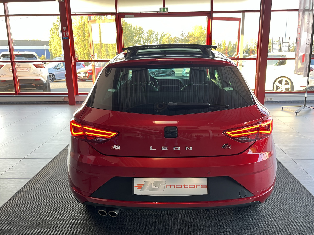 SEAT LEON FR 1,5 TSI 150 TOIT PANORAMIQUE OUVRANT GPS  VIRTUAL COCKPIT HIFI BEATS  APPLE CARPLAY REGULATEUR  FEUX HALOGENE DRIVE SELECT PARK PILOT  EXCELLENT ETAT