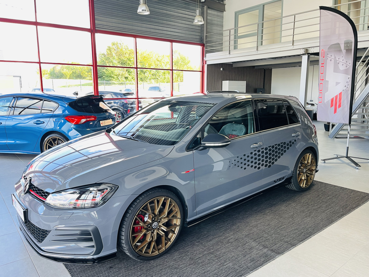 VOLKSWAGEN GOLF 7 TCR 2,0 TSI 290 DSG7  GPS APPLE CARPLAY  DMS DIGITAL COCKPIT  FULL LED PARK PILOT ECHAPPEMENT AKRAPOVIC  EXCELLENT ETAT