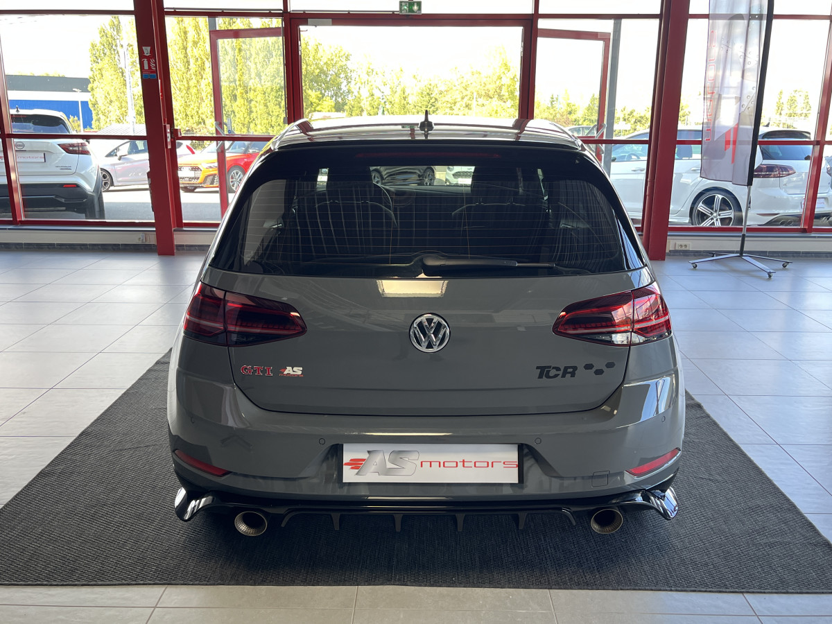 VOLKSWAGEN GOLF 7 TCR 2,0 TSI 290 DSG7  GPS APPLE CARPLAY  DMS DIGITAL COCKPIT  FULL LED PARK PILOT ECHAPPEMENT AKRAPOVIC  EXCELLENT ETAT