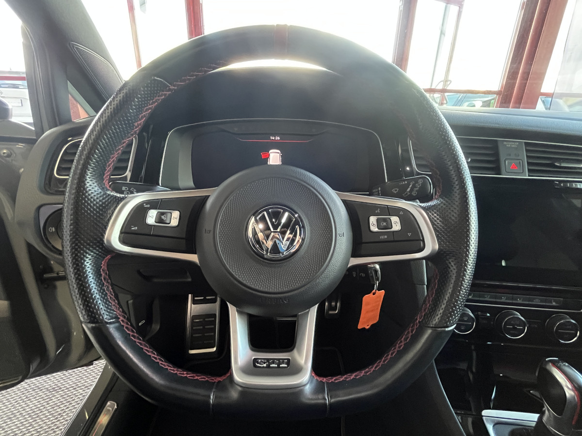 VOLKSWAGEN GOLF 7 TCR 2,0 TSI 290 DSG7  GPS APPLE CARPLAY  DMS DIGITAL COCKPIT  FULL LED PARK PILOT ECHAPPEMENT AKRAPOVIC  EXCELLENT ETAT