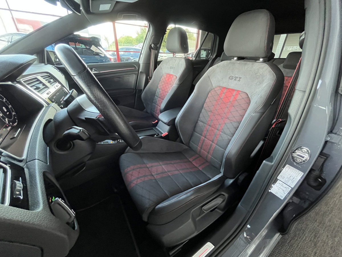 VOLKSWAGEN GOLF 7 TCR 2,0 TSI 290 DSG7  GPS APPLE CARPLAY  DMS DIGITAL COCKPIT  FULL LED PARK PILOT ECHAPPEMENT AKRAPOVIC  EXCELLENT ETAT