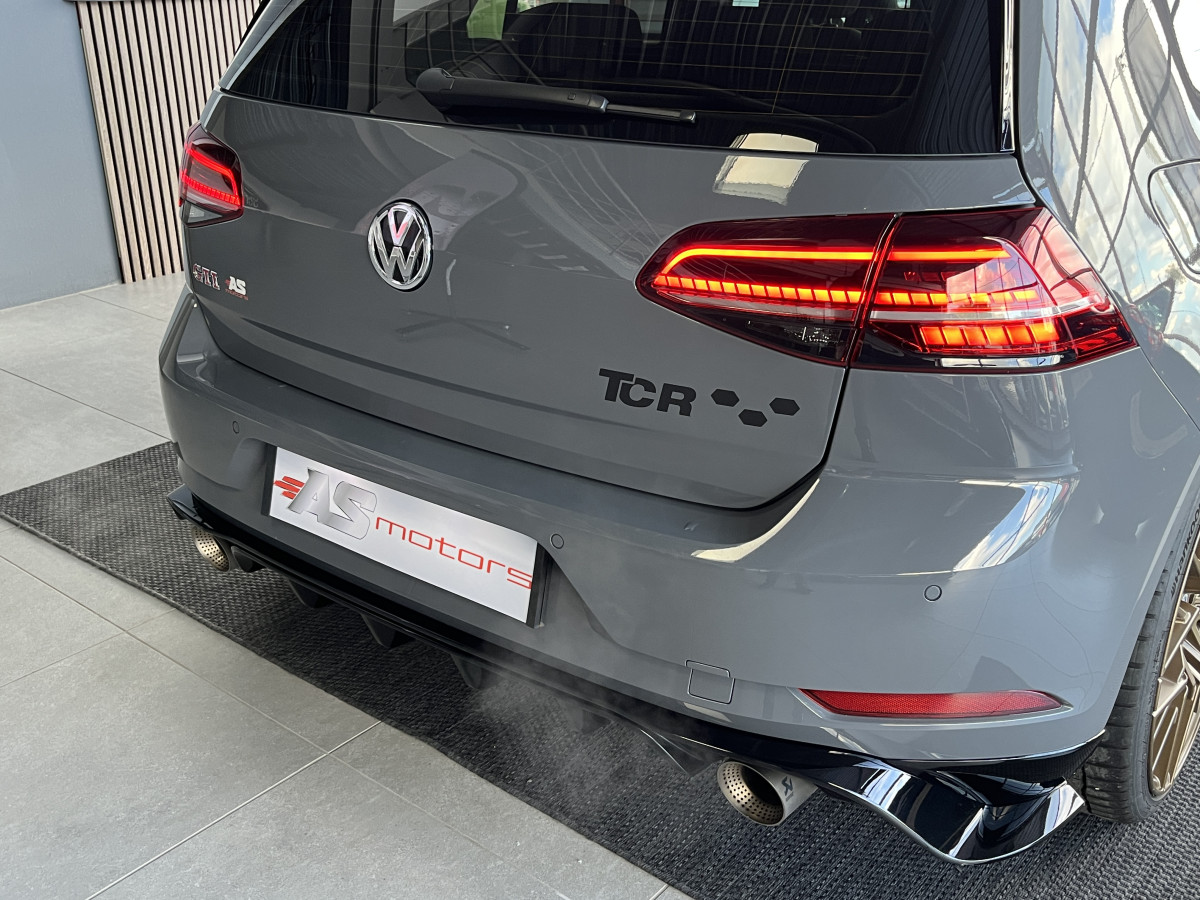 VOLKSWAGEN GOLF 7 TCR 2,0 TSI 290 DSG7  GPS APPLE CARPLAY  DMS DIGITAL COCKPIT  FULL LED PARK PILOT ECHAPPEMENT AKRAPOVIC  EXCELLENT ETAT