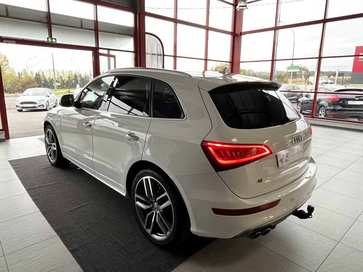 AUDI SQ5 TDI V6 313 QUATTRO BVA8 QUATTRO ATTELAGE ELECTRIQUE GPS  REGULATEUR BI-XENON  ALU BROSSÉ PARK PILOT DRIVE SELECT JANTE 21 EXCELLENT ETAT
