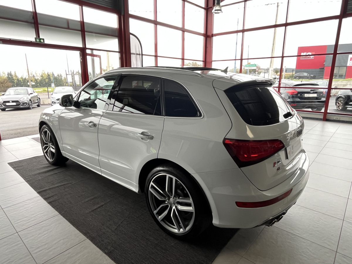 AUDI SQ5 3,0  TDI V6 313 BVA8 QUATTRO TOIT PANORAMIQUE OUVRANT ATTELAGE ELECTRIQUE GPS CAMERA APPLE CARPLAY  HIFI B&O  REGULATEUR  BI-XENON  PARK PILOT  DRIVE SELECT JANTE 21 EXCELLENT ETAT