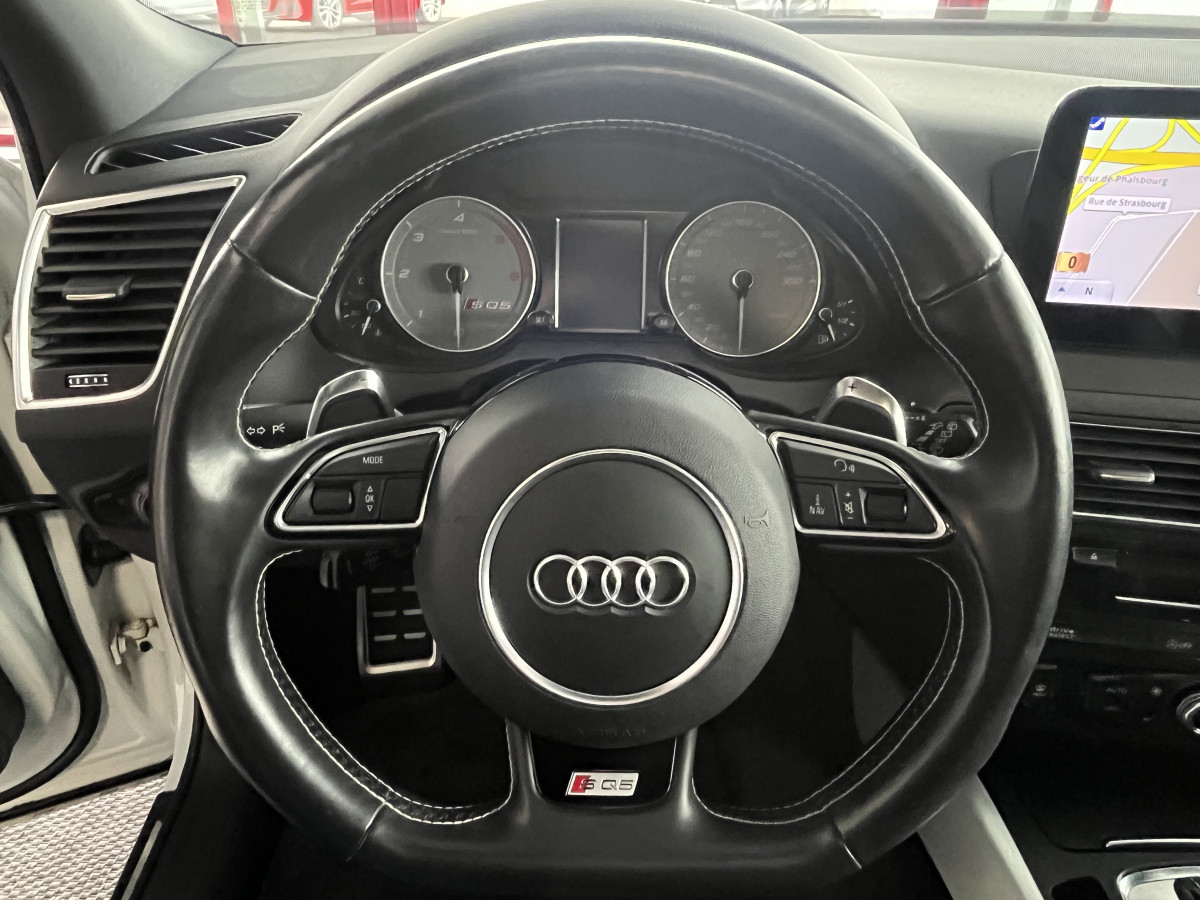 AUDI SQ5 3,0  TDI V6 313 BVA8 QUATTRO TOIT PANORAMIQUE OUVRANT ATTELAGE ELECTRIQUE GPS CAMERA APPLE CARPLAY  HIFI B&O  REGULATEUR  BI-XENON  PARK PILOT  DRIVE SELECT JANTE 21 EXCELLENT ETAT