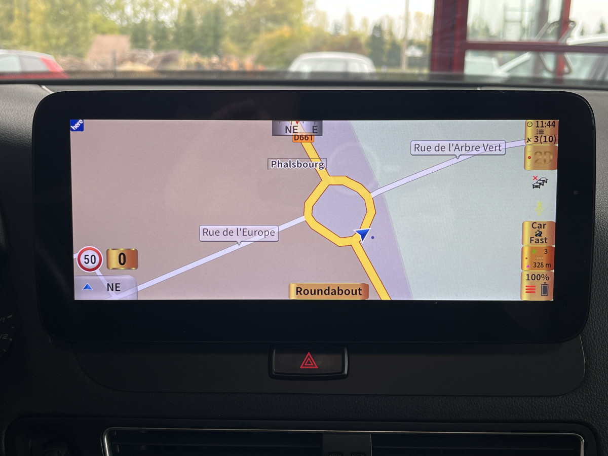 AUDI SQ5 3,0  TDI V6 313 BVA8 QUATTRO TOIT PANORAMIQUE OUVRANT ATTELAGE ELECTRIQUE GPS CAMERA APPLE CARPLAY  HIFI B&O  REGULATEUR  BI-XENON  PARK PILOT  DRIVE SELECT JANTE 21 EXCELLENT ETAT
