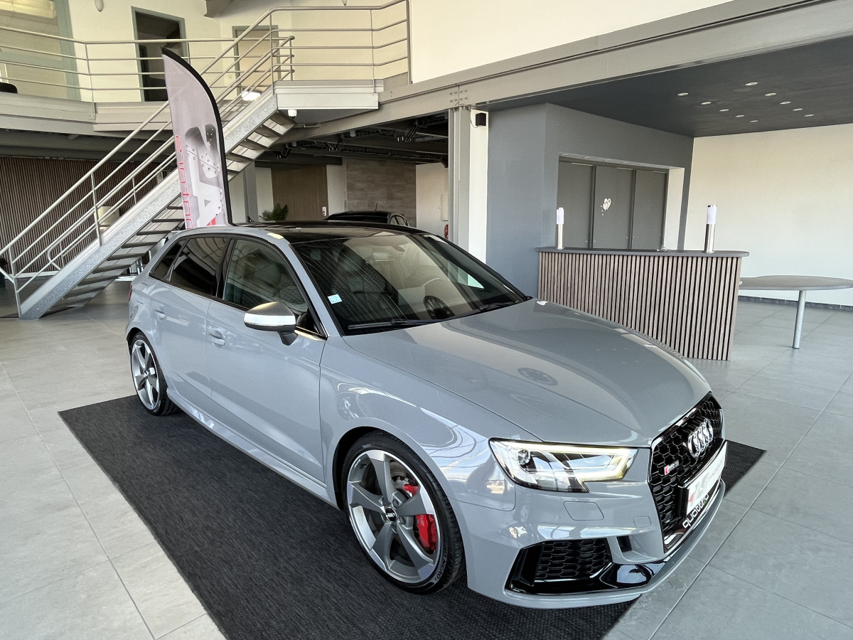 AUDI RS3 SPORTBACK 2,5 TFSI 400 S-TRONIC 7 QUATTRO GPS CAMERA DCC HIFI BANG & OLUFSEN MAGNETIC RIDE APPLE CARPLAY DRIVE SELECT SIEGES RS ECHAPPEMENT RS  FULL LED JANTES ROTOR 19  EXCELLENT ETAT