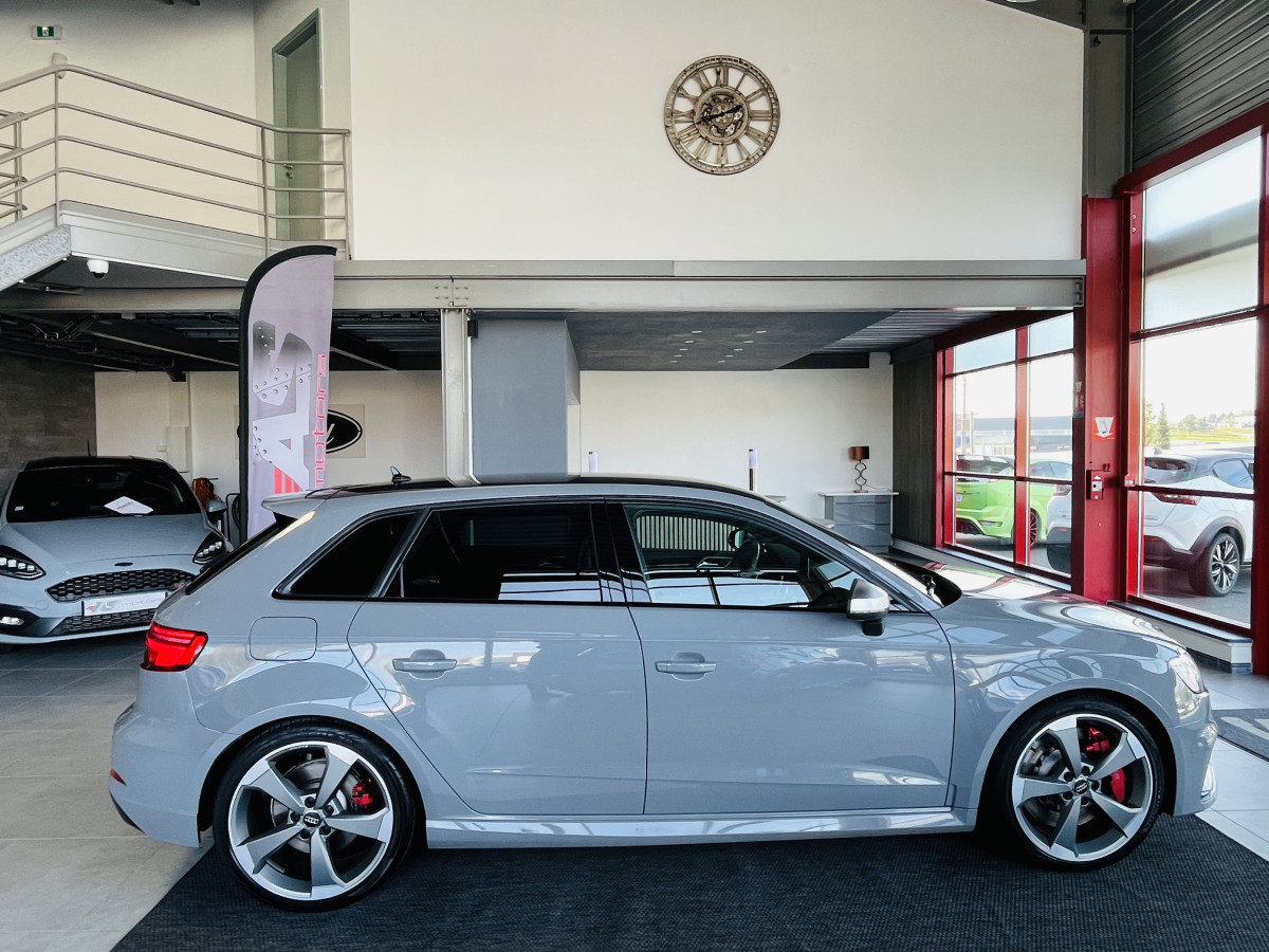 AUDI RS3 SPORTBACK 2,5 TFSI 400 S-TRONIC 7 QUATTRO GPS CAMERA DCC HIFI BANG & OLUFSEN MAGNETIC RIDE APPLE CARPLAY DRIVE SELECT SIEGES RS ECHAPPEMENT RS  FULL LED JANTES ROTOR 19  EXCELLENT ETAT