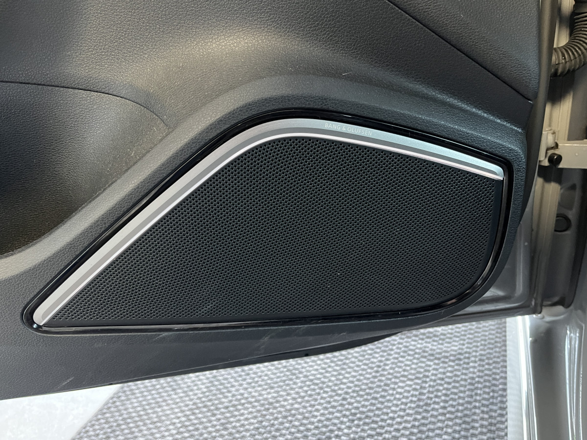 AUDI RS3 SPORTBACK 2,5 TFSI 400 S-TRONIC 7 QUATTRO GPS CAMERA DCC HIFI BANG & OLUFSEN MAGNETIC RIDE APPLE CARPLAY DRIVE SELECT SIEGES RS ECHAPPEMENT RS  FULL LED JANTES ROTOR 19  EXCELLENT ETAT