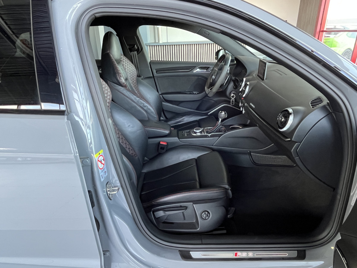 AUDI RS3 SPORTBACK 2,5 TFSI 400 S-TRONIC 7 QUATTRO GPS CAMERA DCC HIFI BANG & OLUFSEN MAGNETIC RIDE APPLE CARPLAY DRIVE SELECT SIEGES RS ECHAPPEMENT RS  FULL LED JANTES ROTOR 19  EXCELLENT ETAT
