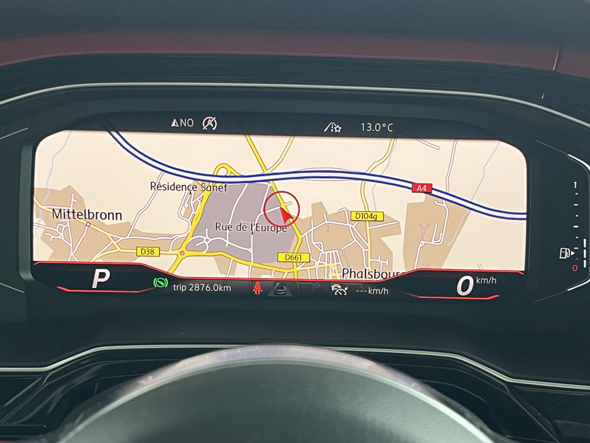 VOLKSWAGEN  POLO 2,0 TSI 200 DSG6 TOIT PANORAMIQUE GPS CAMERA   APPLE CARPLAY HIFI BEATS DMS ACC LIMITEUR PARK PILOT KEYLESS JANTES BRESCIA FULL LED ETAT NEUF