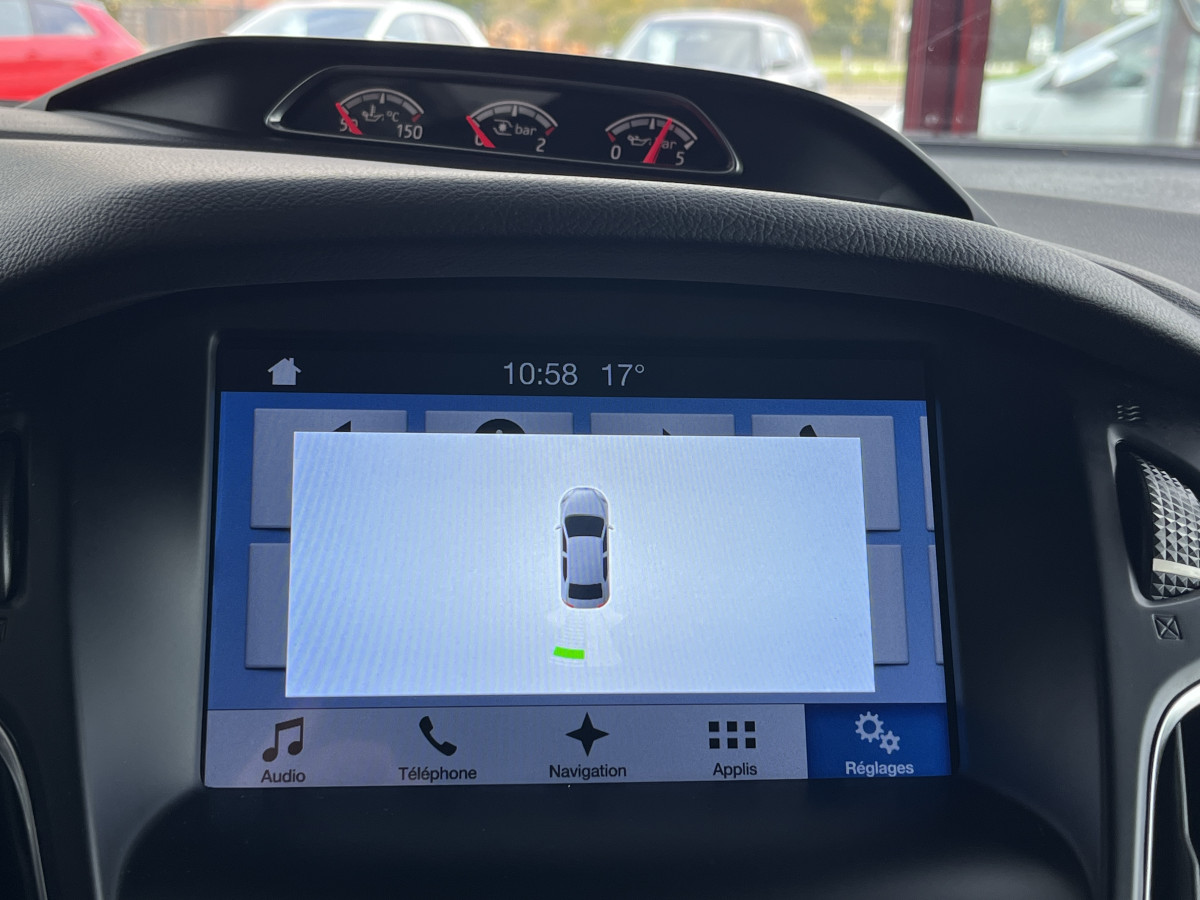 FORD FOCUS ST 2,0 250  GPS  APPLE CARPLAY  FEUX HALOGENE  KEYLESS  PARK PILOT PACK HIVER RECARO  BLUETOOTH EXCELLENT ETAT