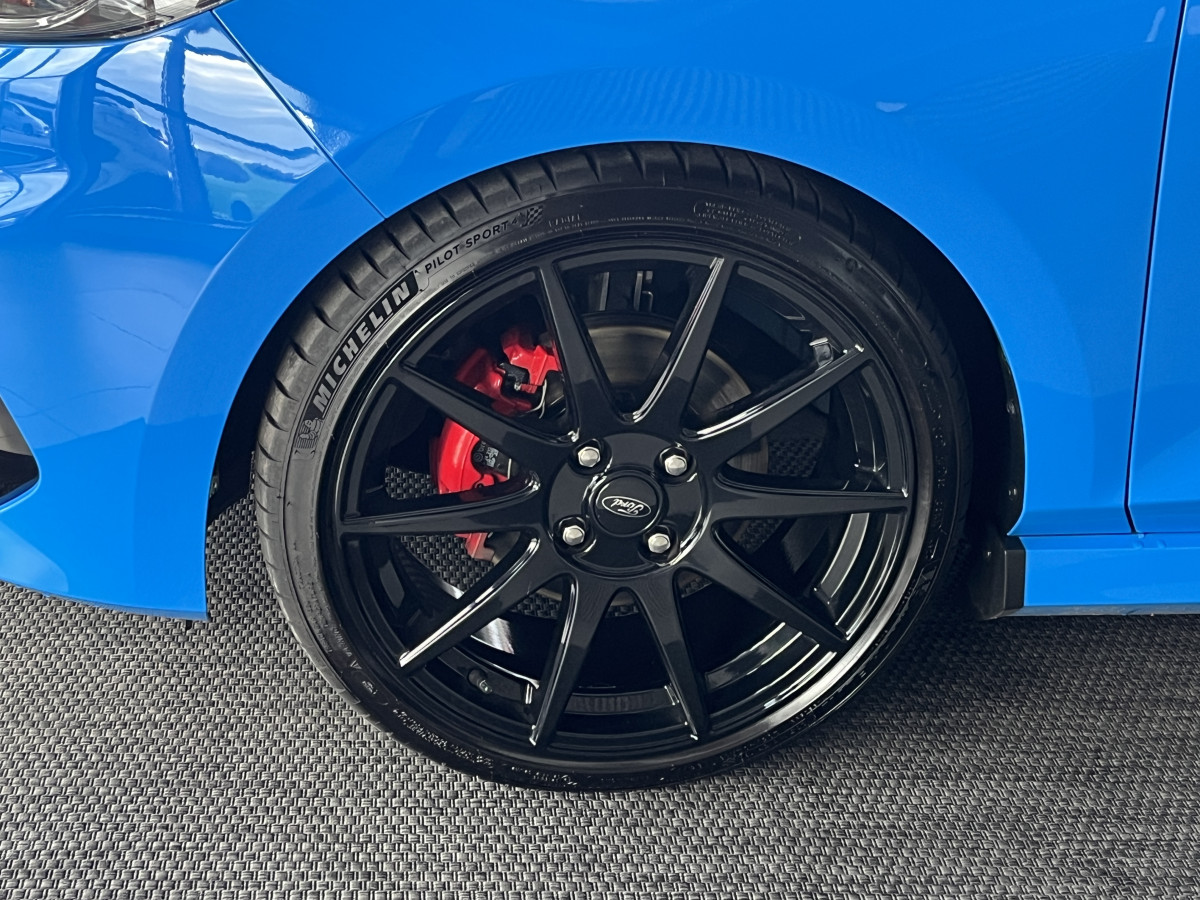 FORD FIESTA ST 1,5 200 EDITION LIMITED PACK PERFORMANCE DIFFERENTIEL LAUCH CONTROL  GPS CAMERA REGULATEUR LIMITEUR  HIFI B&O PACK HIVER FULL LED KEYLESS ETAT NEUF