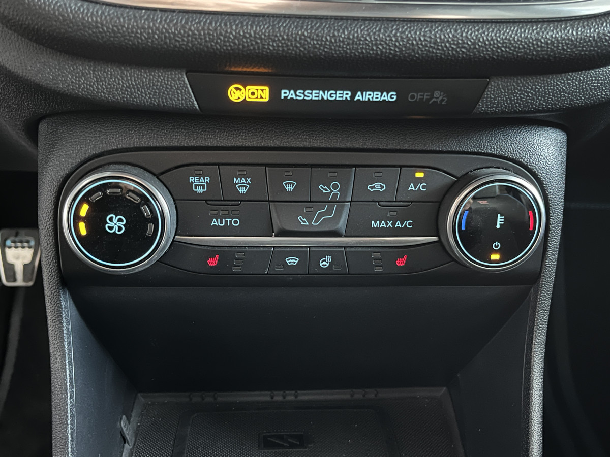 FORD FIESTA ST 1,5 200 EDITION LIMITED PACK PERFORMANCE DIFFERENTIEL LAUCH CONTROL  GPS CAMERA REGULATEUR LIMITEUR  HIFI B&O PACK HIVER FULL LED KEYLESS ETAT NEUF