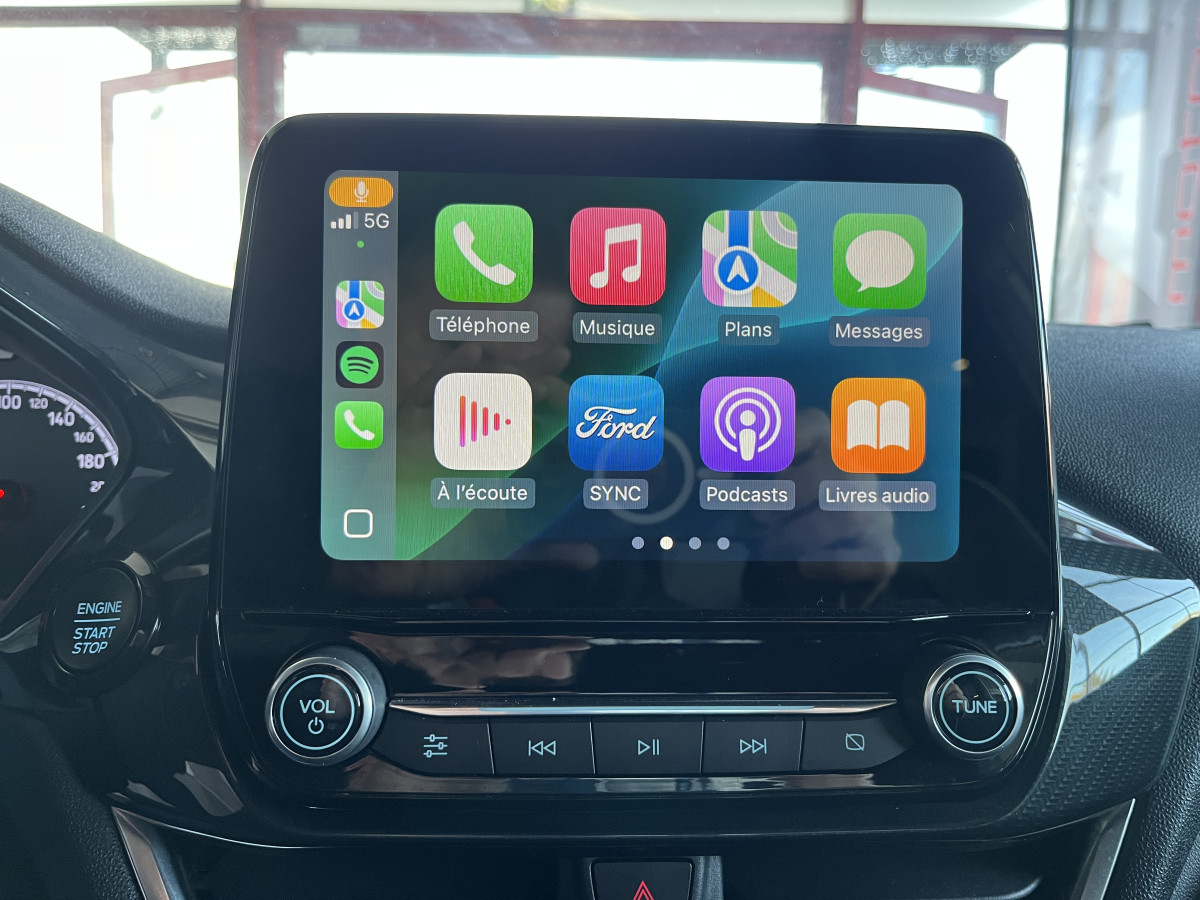 FORD FIESTA ST 1,5 200 PACK PERFORMANCE  DIFFERENTIEL LAUNCH CONTROL GPS  KEYLESS APPLE CARPLAY FULL LED BLUETOOTH HIFI B&O REGULATEUR LIMITEUR PARK PILOT PACK HIVER JANTES 18