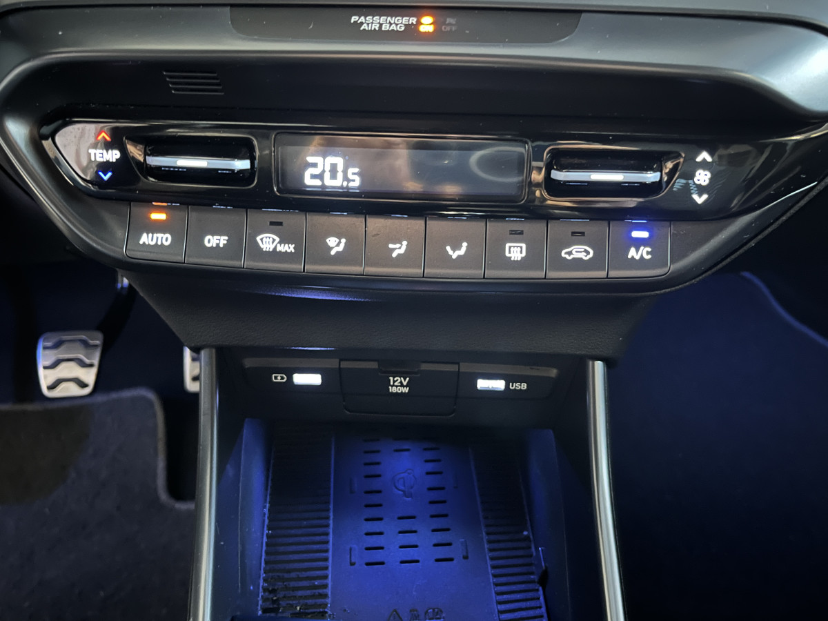 HYUNDAI I20 N 1,6 T-GDI 204 GPS CAMERA APPLE CARPLAY REGULATEUR LIMITEUR KEYLESS VIRTUAL COCKPIT DRIVE SELECT HIFI BOSE FULL LED DIFFERENTIEL A GLISSEMENT ETAT NEUF