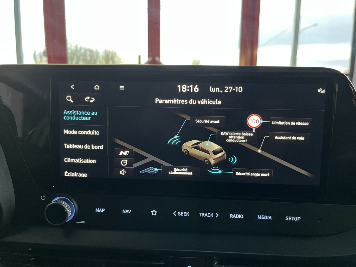 HYUNDAI I20 N 1,6 T-GDI 204 GPS CAMERA APPLE CARPLAY REGULATEUR LIMITEUR KEYLESS VIRTUAL COCKPIT DRIVE SELECT HIFI BOSE FULL LED DIFFERENTIEL A GLISSEMENT ETAT NEUF