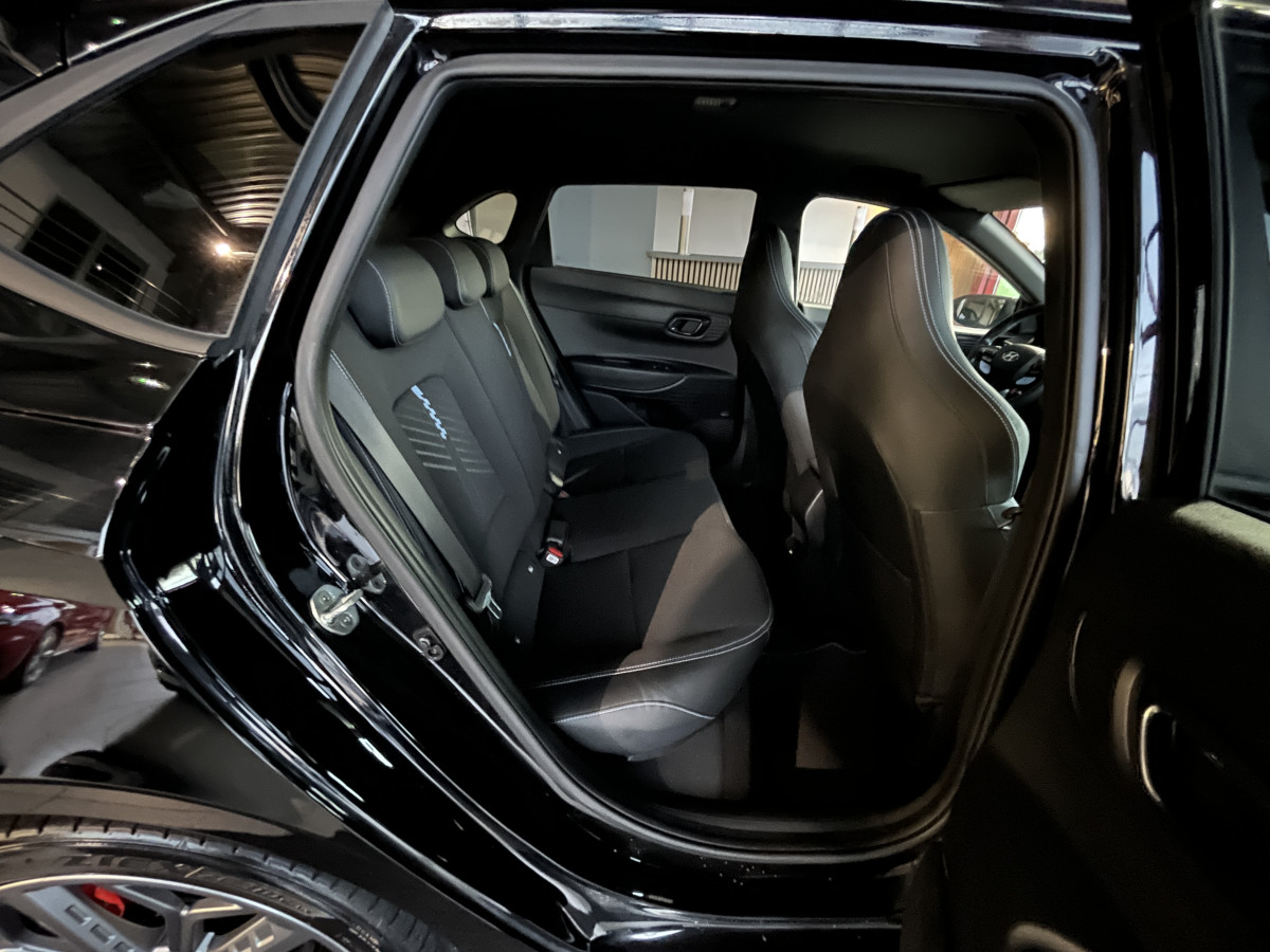 HYUNDAI I20 N 1,6 T-GDI 204 GPS CAMERA APPLE CARPLAY REGULATEUR LIMITEUR KEYLESS VIRTUAL COCKPIT DRIVE SELECT HIFI BOSE FULL LED DIFFERENTIEL A GLISSEMENT ETAT NEUF