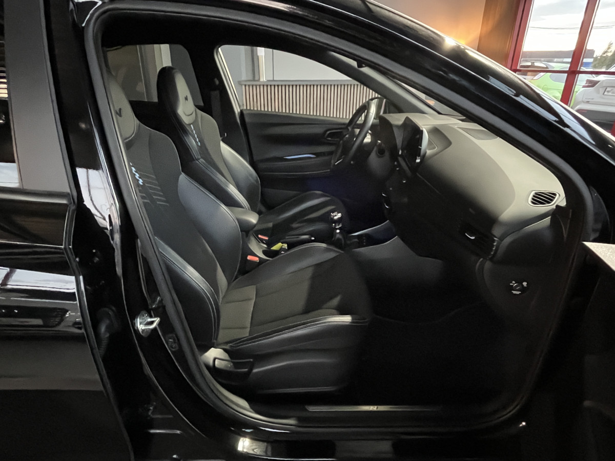 HYUNDAI I20 N 1,6 T-GDI 204 GPS CAMERA APPLE CARPLAY REGULATEUR LIMITEUR KEYLESS VIRTUAL COCKPIT DRIVE SELECT HIFI BOSE FULL LED DIFFERENTIEL A GLISSEMENT ETAT NEUF