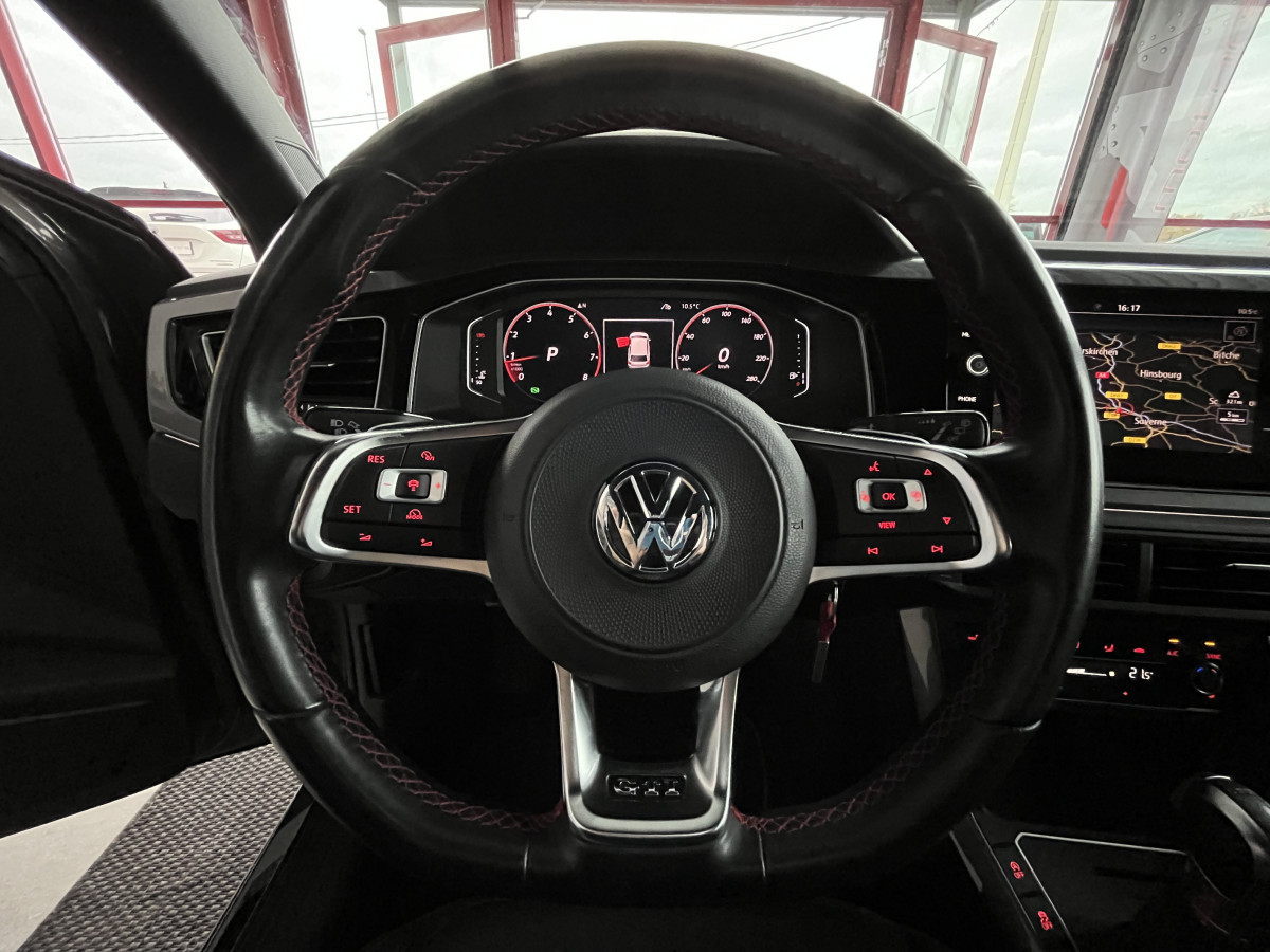VOLKSWAGEN  POLO 2,0 TSI 200 DSG6 GPS CAMERA  APPLE CARPLAY DMS ACC REGULATEUR LIMITEUR PARK PILOT  JANTES 18  FULL LED EXCELLENT ETAT