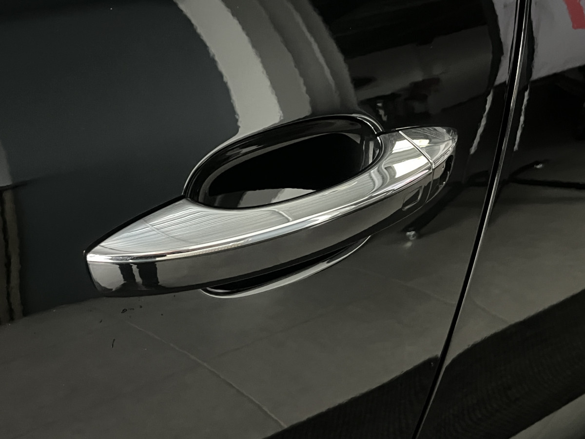 AUDI SQ5 TDI V6 340 PLUS  BVA8 QUATTRO TOIT PANORAMIQUE BI-XENON  GPS CAMERA ATTELAGE KEYLESS BI-XENON REGULATEUR ADAPTATIF ALU BROSSE DRIVE SELECT JANTES 21  EXCELLENT ETAT