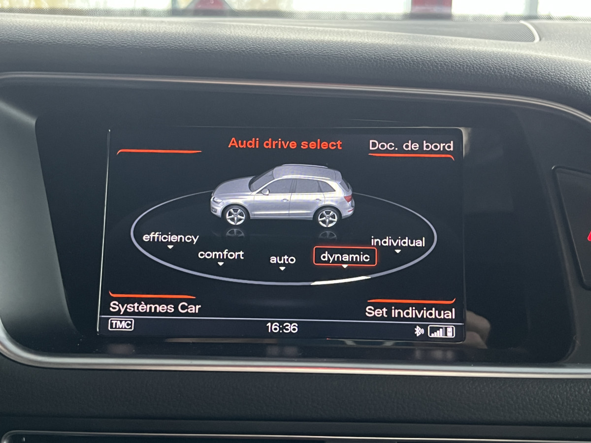 AUDI SQ5 TDI V6 340 PLUS  BVA8 QUATTRO TOIT PANORAMIQUE BI-XENON  GPS CAMERA ATTELAGE KEYLESS BI-XENON REGULATEUR ADAPTATIF ALU BROSSE DRIVE SELECT JANTES 21  EXCELLENT ETAT