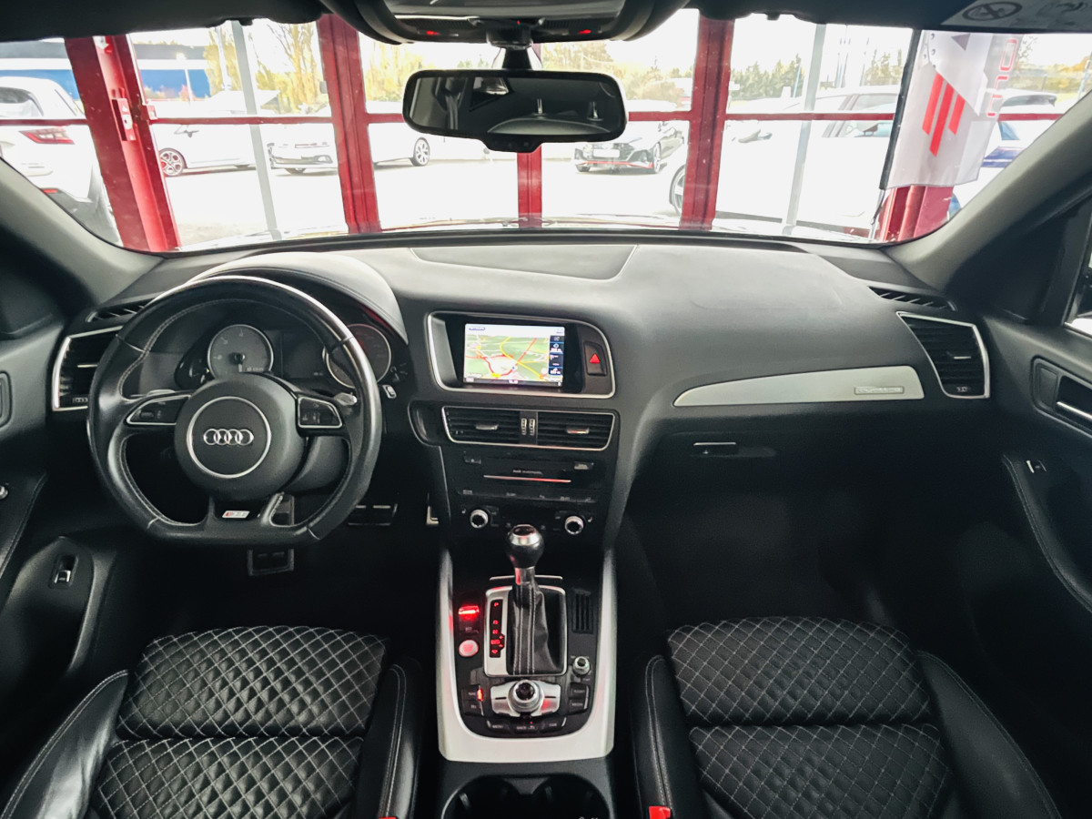 AUDI SQ5 TDI V6 340 PLUS  BVA8 QUATTRO TOIT PANORAMIQUE BI-XENON  GPS CAMERA ATTELAGE KEYLESS BI-XENON REGULATEUR ADAPTATIF ALU BROSSE DRIVE SELECT JANTES 21  EXCELLENT ETAT