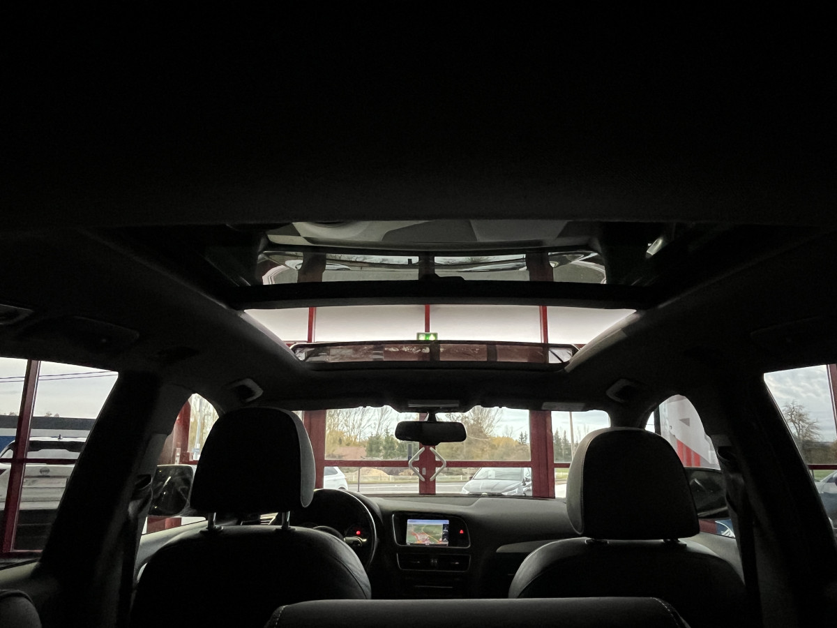 AUDI SQ5 TDI V6 340 PLUS  BVA8 QUATTRO TOIT PANORAMIQUE BI-XENON  GPS CAMERA ATTELAGE KEYLESS BI-XENON REGULATEUR ADAPTATIF ALU BROSSE DRIVE SELECT JANTES 21  EXCELLENT ETAT