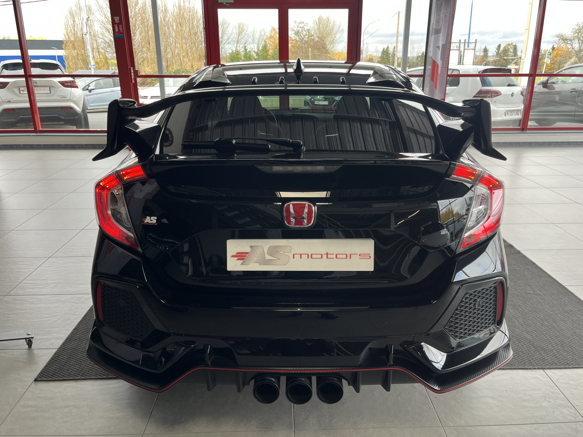 HONDA CIVIC 2,0 I-VTEC 320  TYPE R GT  NUMEROTÉ R-05945 DIFFERENTIEL A GLISSEMENT  REGULATEUR LIMITEUR FULL LED KEYLESS  JANTES 19 SIEGES RECARO  ECHAPPEMENT REMUS  EXCELLENT ETAT