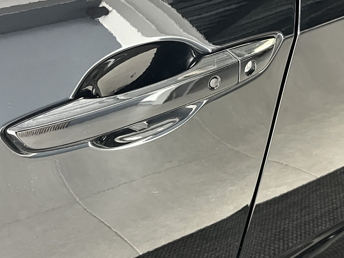 HONDA CIVIC 2,0 I-VTEC 320  TYPE R GT  NUMEROTÉ R-05945 DIFFERENTIEL A GLISSEMENT  REGULATEUR LIMITEUR FULL LED KEYLESS  JANTES 19 SIEGES RECARO  ECHAPPEMENT REMUS  EXCELLENT ETAT